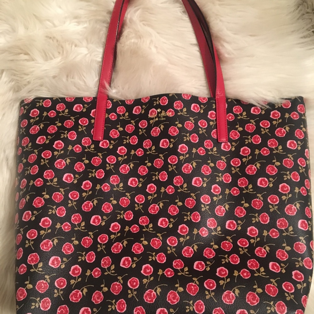 Kate Spade Mya reversible tote